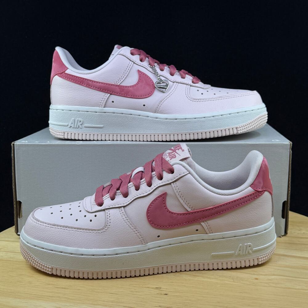 Nike Air Force 1 Low '07 Valentine's Day IO8755-600 Women's Size 5.5 New